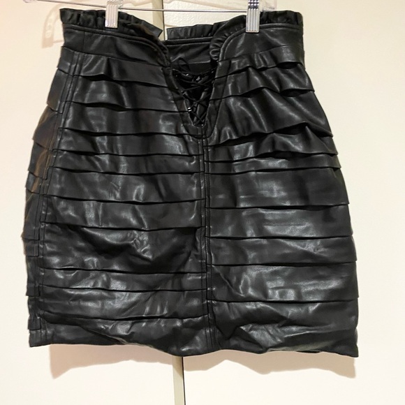 For Love And Lemons Afton Tie Up Miniskirt Faux Leather - Picture 3 of 7